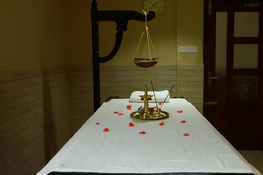 Clouds Valley Hotel Munnar 4*,