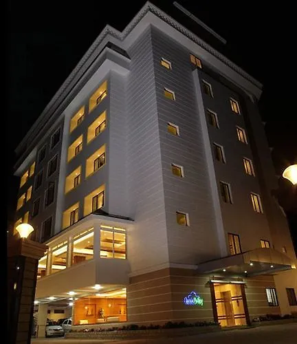 Clouds Valley Hotel Munnar